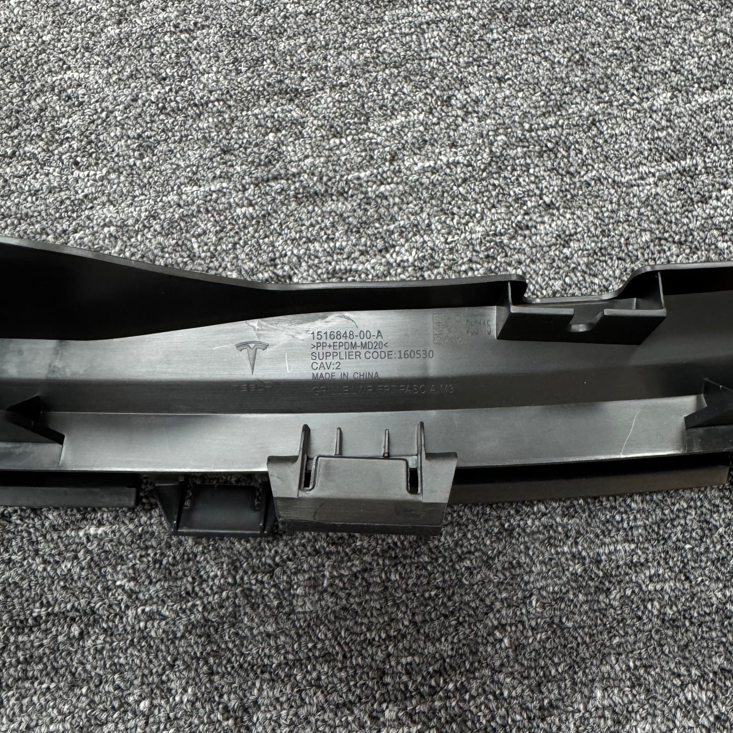 OEM For 2017-2023 Tesla Model 3 Front Bumper Lower Center Grille 1516848-00-A