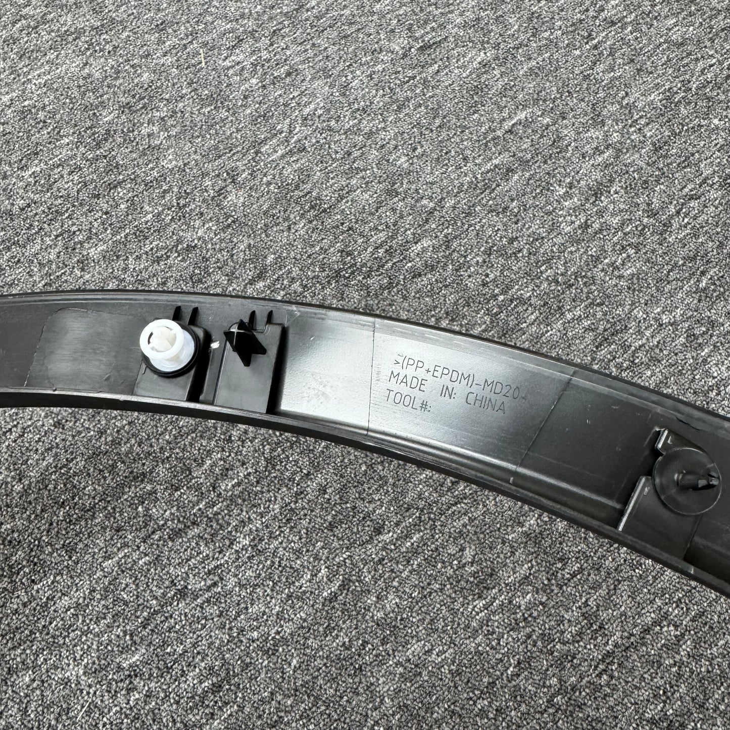 OEM 2020-2024 Tesla Model Y 1494188-98-C Rear Right Fender Wheel Molding Eyebrow