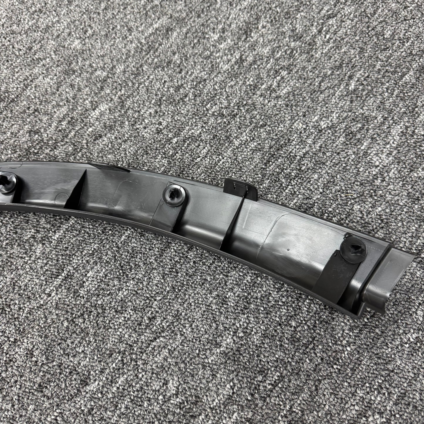 OEM 2020-2024 Tesla Model Y 1494188-98-C Rear Right Fender Wheel Molding Eyebrow