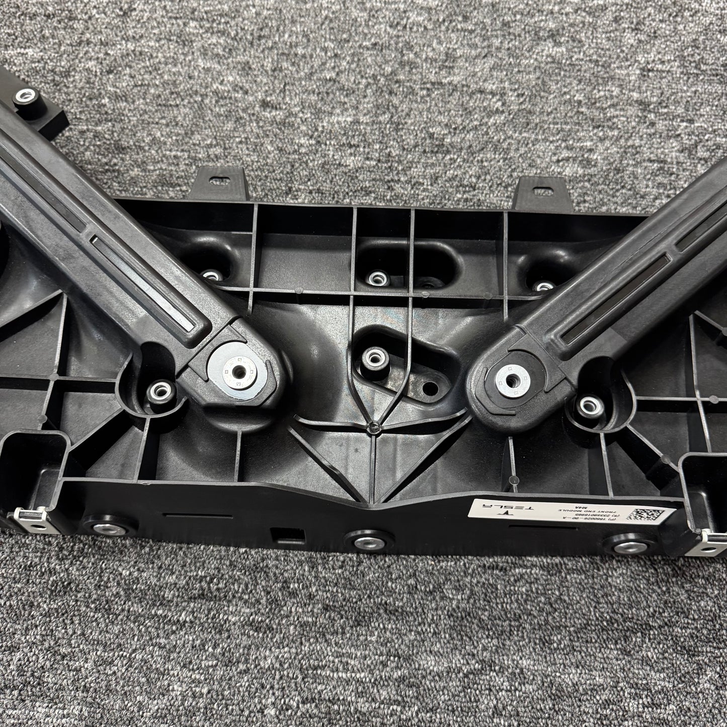 OEM 2020-2024 For Tesla Model Y Front Bumper End Radiator Support Carrier Core