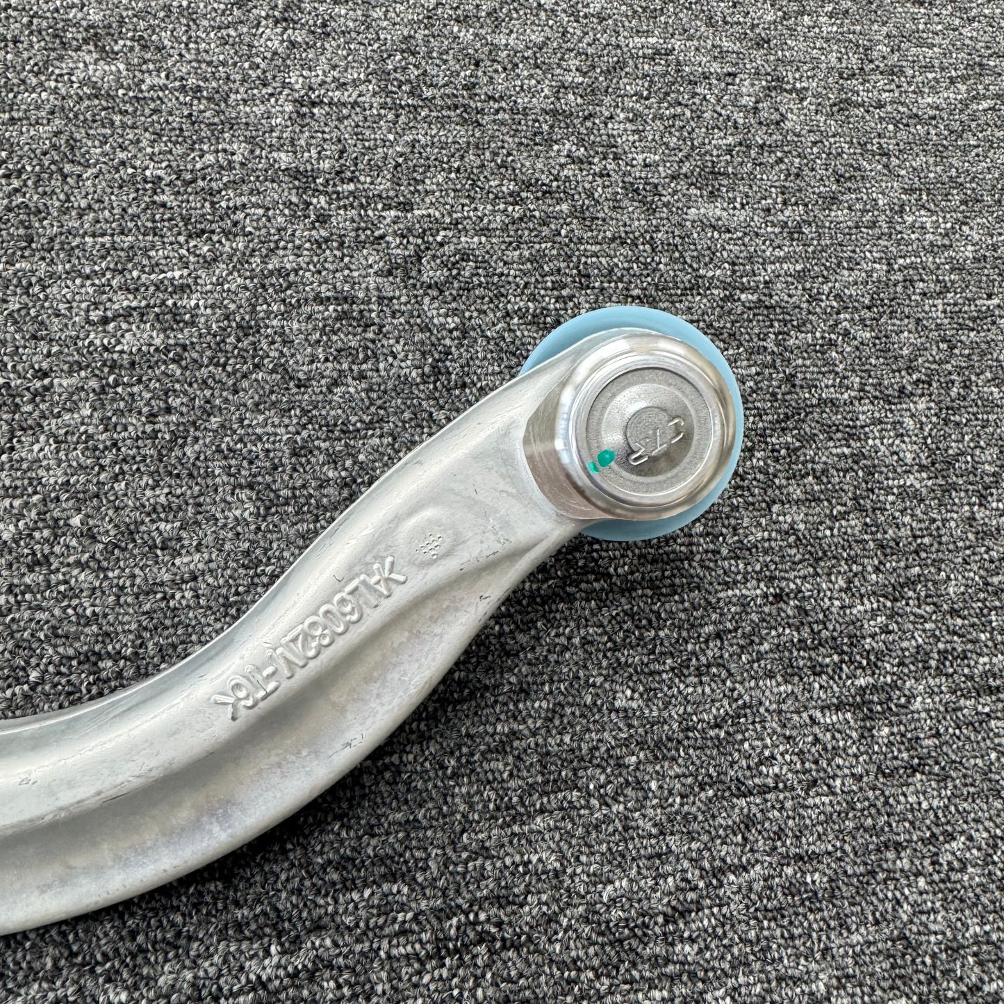 OEM For Tesla 2020-2023 Model Y 2017-2023 Model 3 Front Left Lower Control Arm