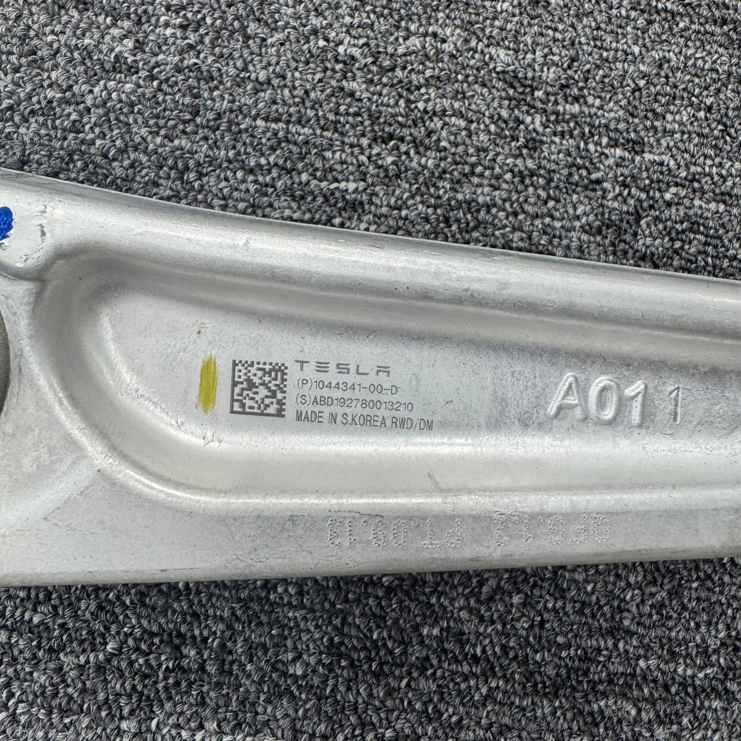 OEM For Tesla 2017-2023 Model 3 Front Left Right Lower Control Arm 1044341-00-D