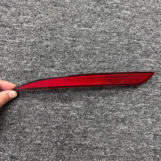 OEM For Tesla 2017-2023 Model 3 Rear Bumper Left/Driver Side Reflector Light