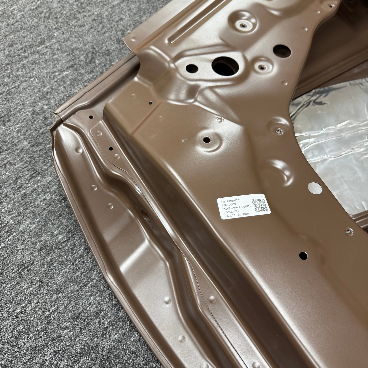 [OEM OPT] For 2020-2024 Tesla Model Y Rear Right Door Shell Panel 1493562-E0-A