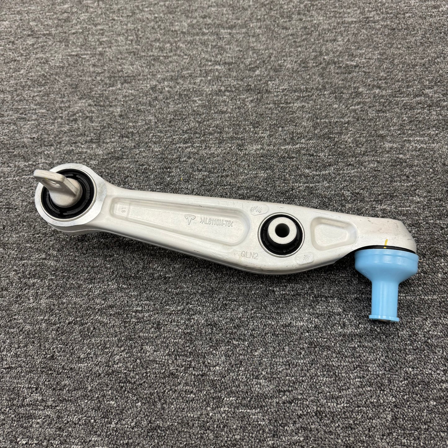 OEM For Tesla 2020-2025 Model Y Front Left/Right Lower Control Arm 1188341-00-C