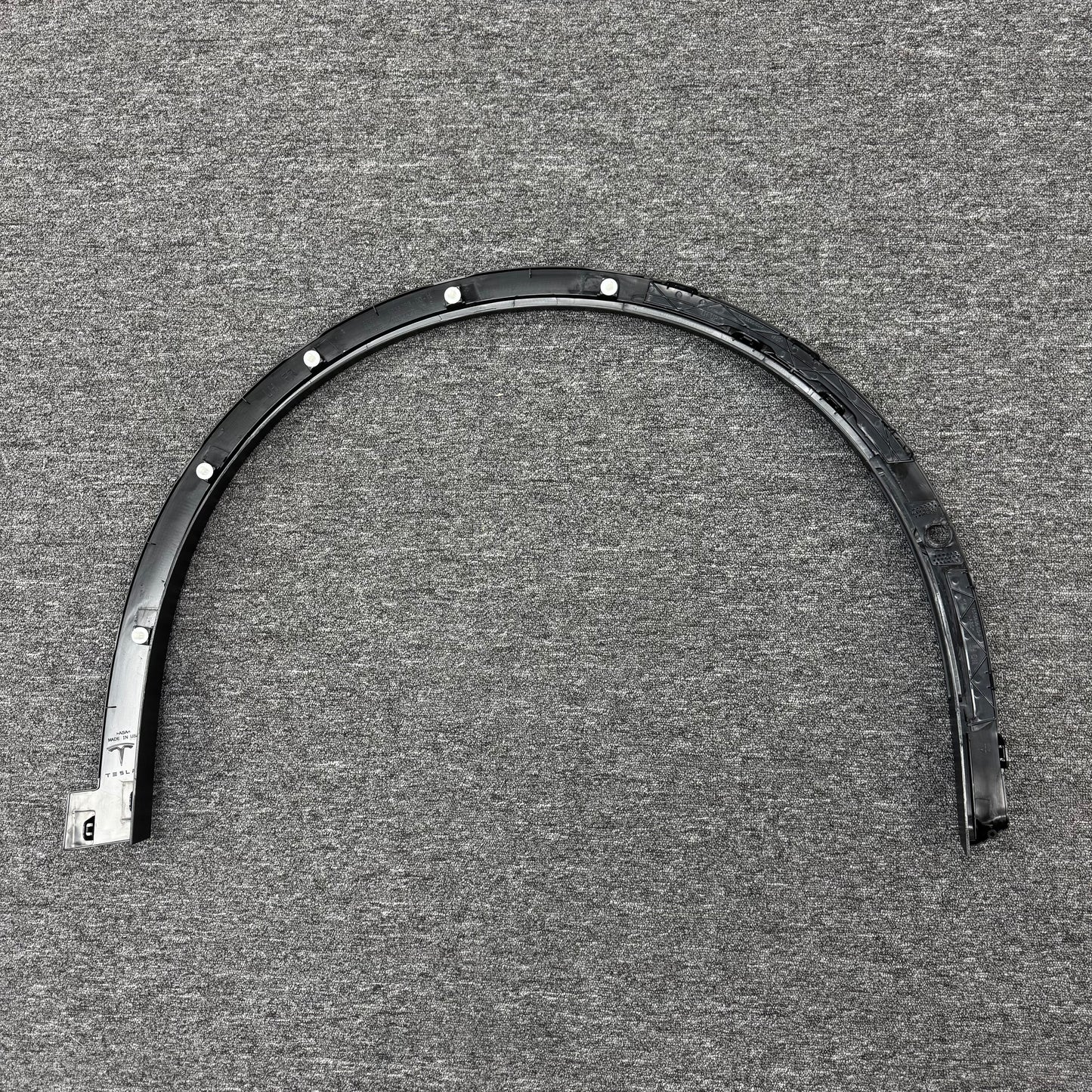OEM For 2016-2020 Tesla Model X Front Left Fender Flare Molding 1035288-00-H