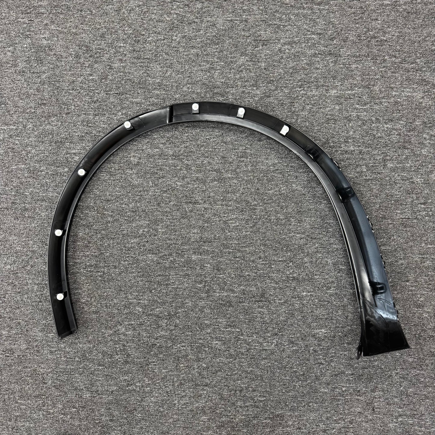 OEM For 2016-2023 Tesla Model X Rear Right Flare Wheel Arch Molding 1035291-00-E