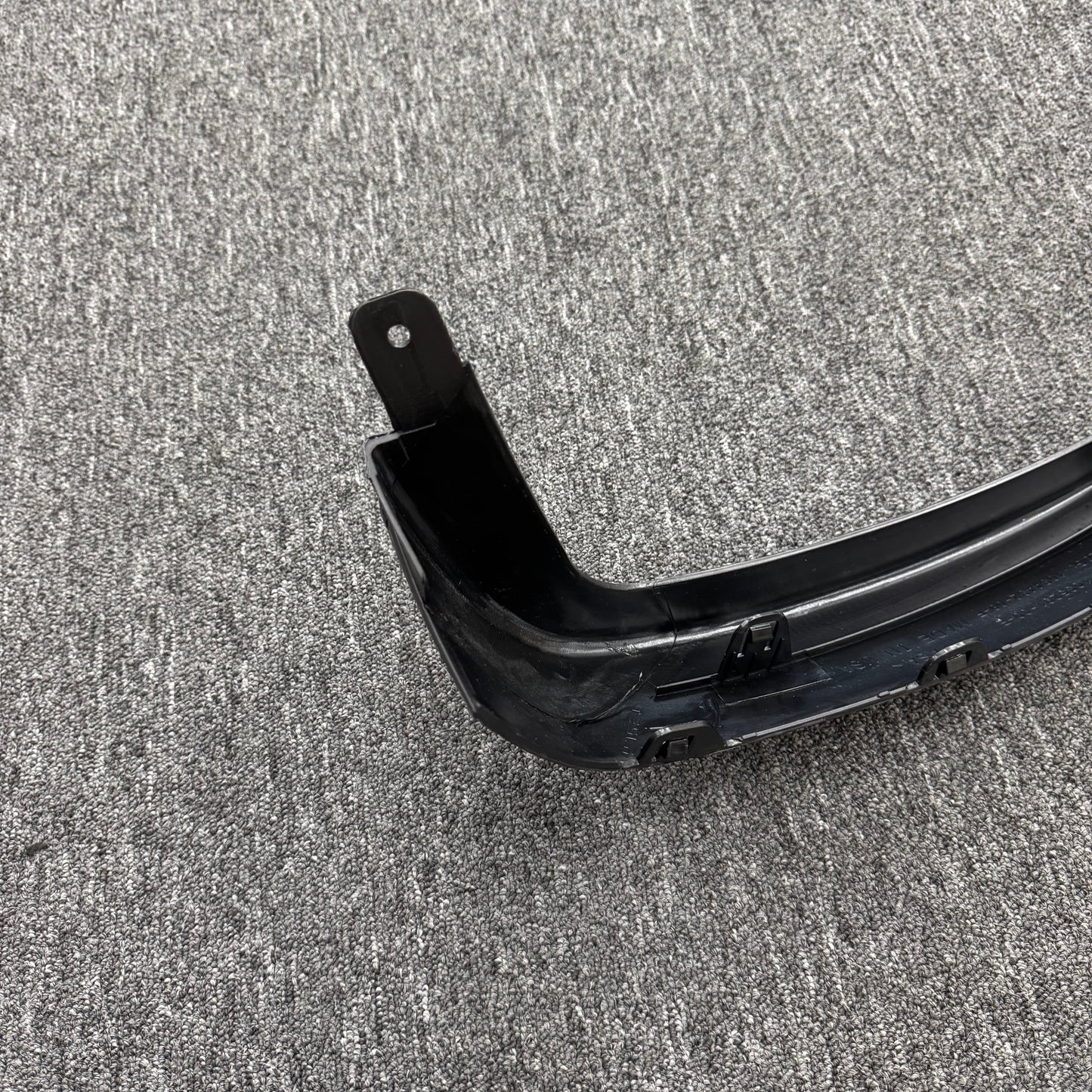 OEM For 2016-2023 Tesla Model X Rear Right Flare Wheel Arch Molding 1035291-00-E