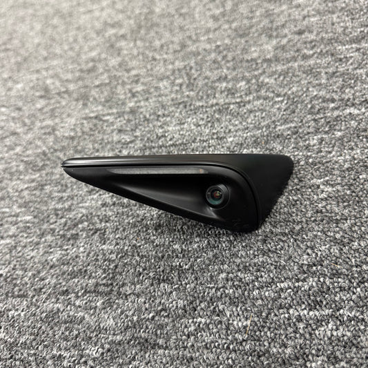 OEM For Tesla 2023-2025 Model 3 Front Right Camera Repeater / Fender Turn Signal