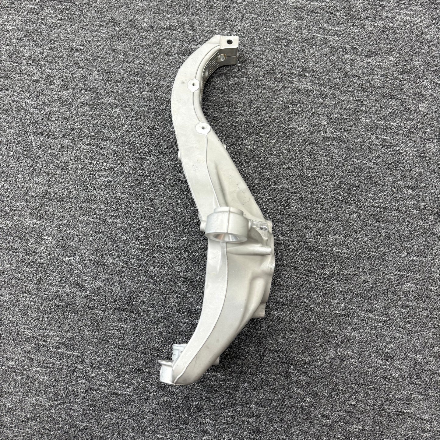 OEM For 2020-2023 Tesla Model Y Front Left Steering Knuckle 1188311-00-E