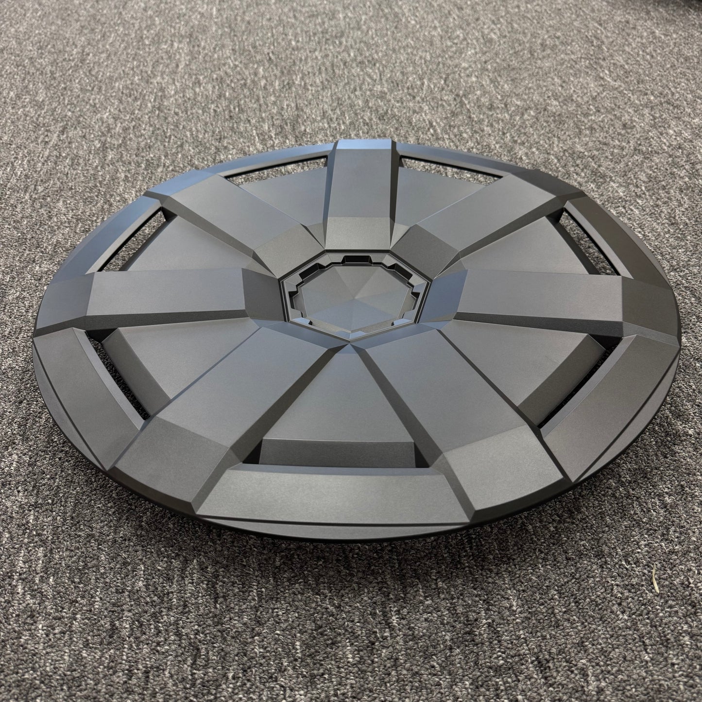 OEM For 2024–2025 Tesla Cybertruck  20" Core Wheel Cover Hub Cap 1250231-00-C