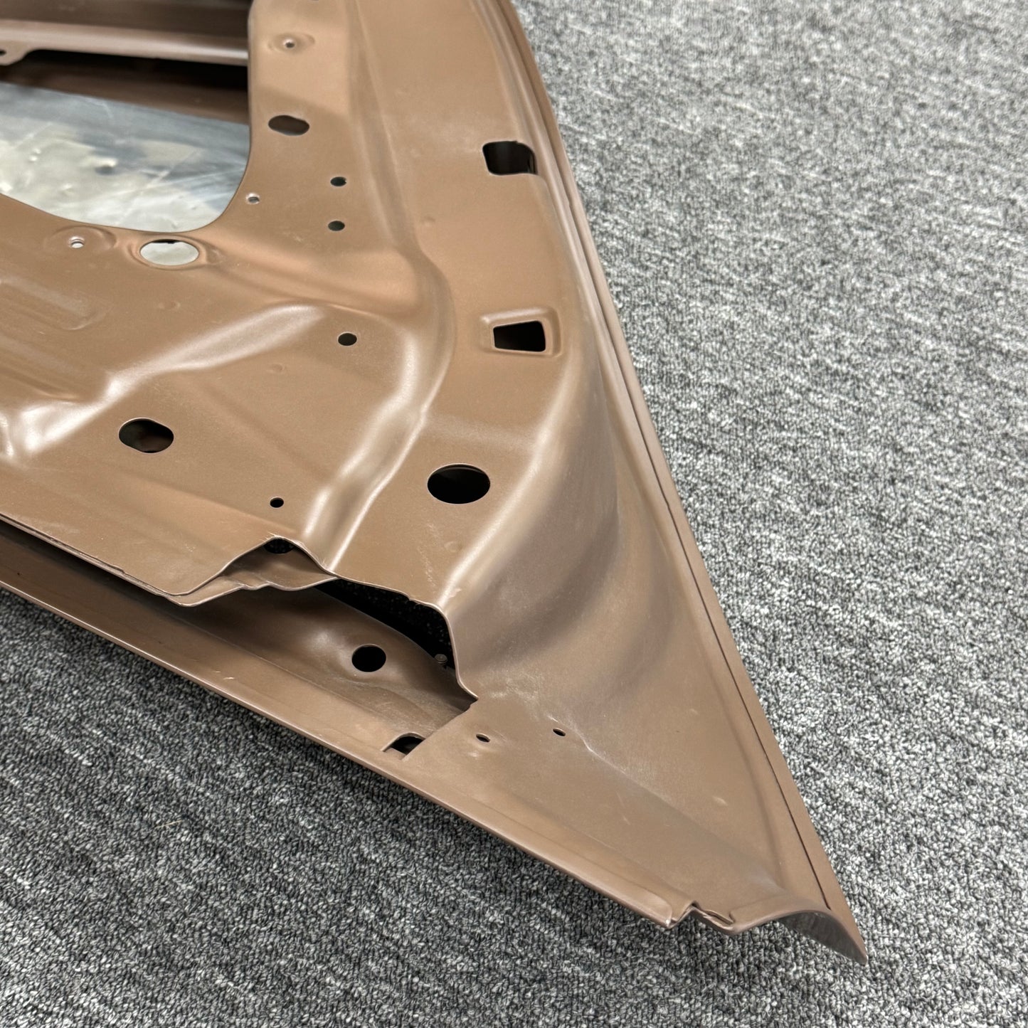 【OEM OPT】For Tesla 2017-2023 Model 3 Rear Left Door Shell Panel  1081441-E0-C
