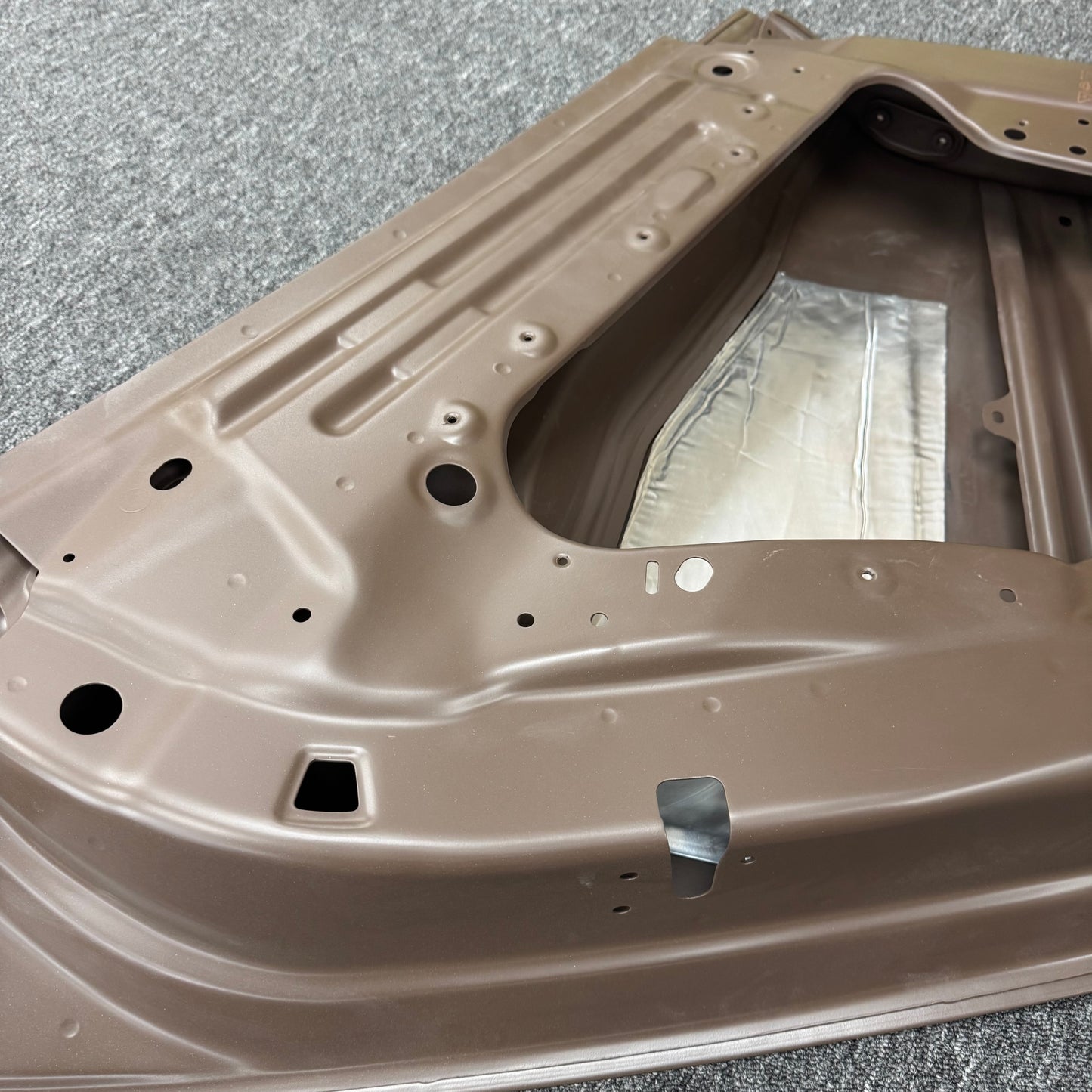 【OEM OPT】For Tesla 2024-2025 Model 3 Rear Left Door Shell Panel 1751847-00-A