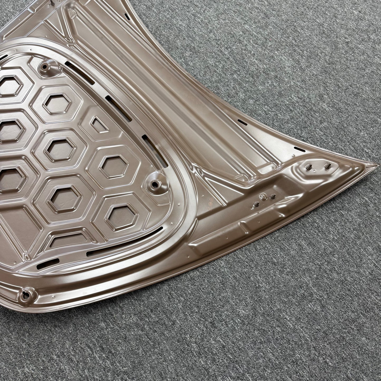 【OEM OPT】For 2017–2023 Tesla Model 3 Front Hood Bonnet Panel 1081390-E0-C