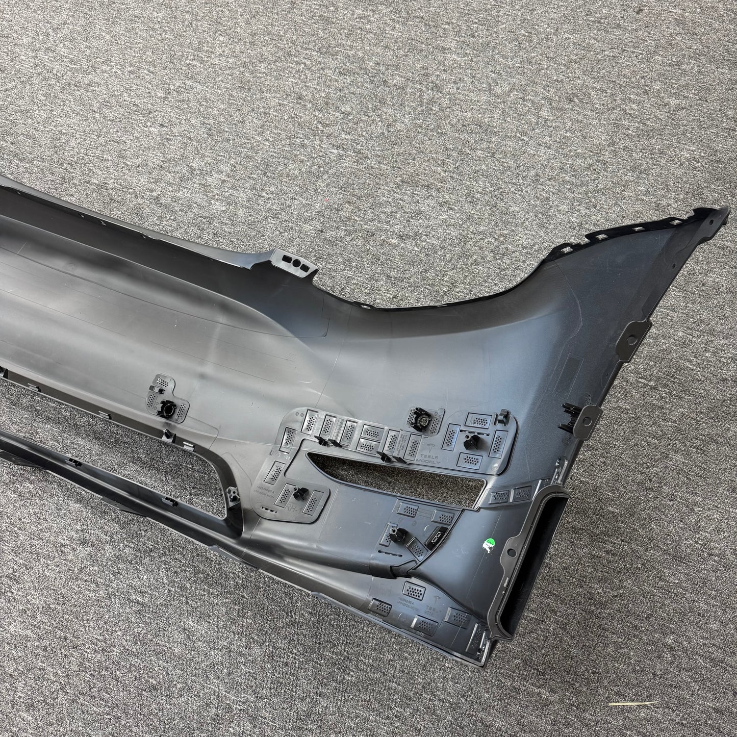 OEM For 2020-2025 Tesla Model Y Front Bumper Cover With Sensor Hole 1493745-00-A