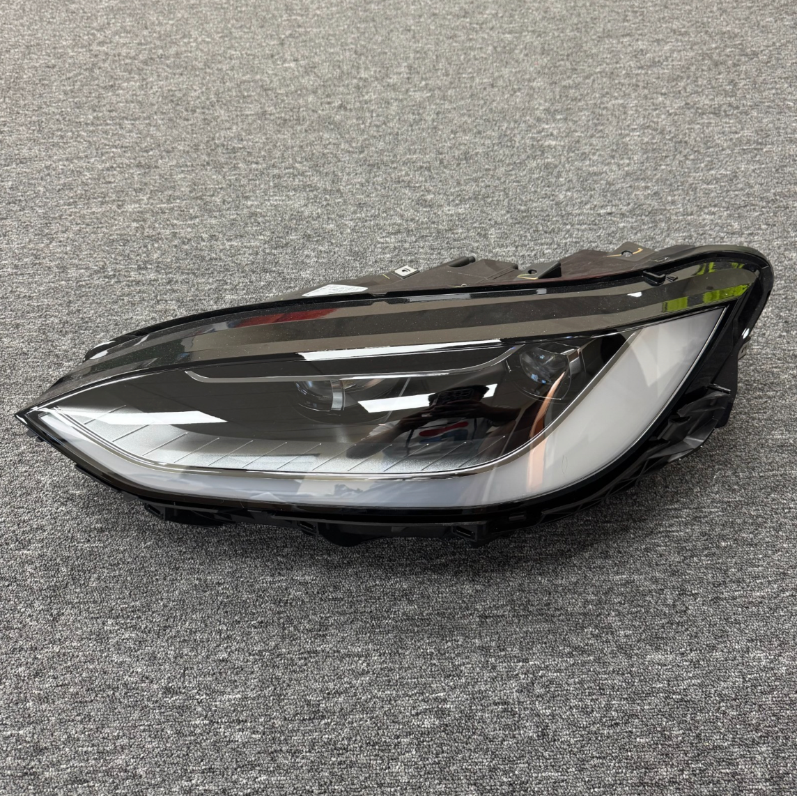 OEM For Tesla 2021-2024 Model X Left LED Headlight Head Light 1800040-00-C