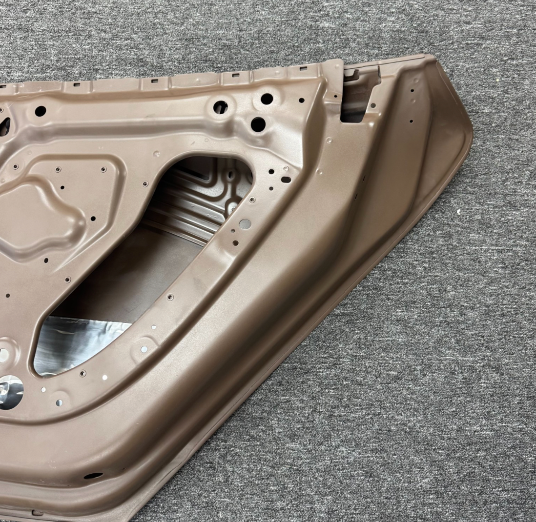 OEM For 2016-2020 Tesla Model S Rear Right Door Shell Panel 6006566-E0-H