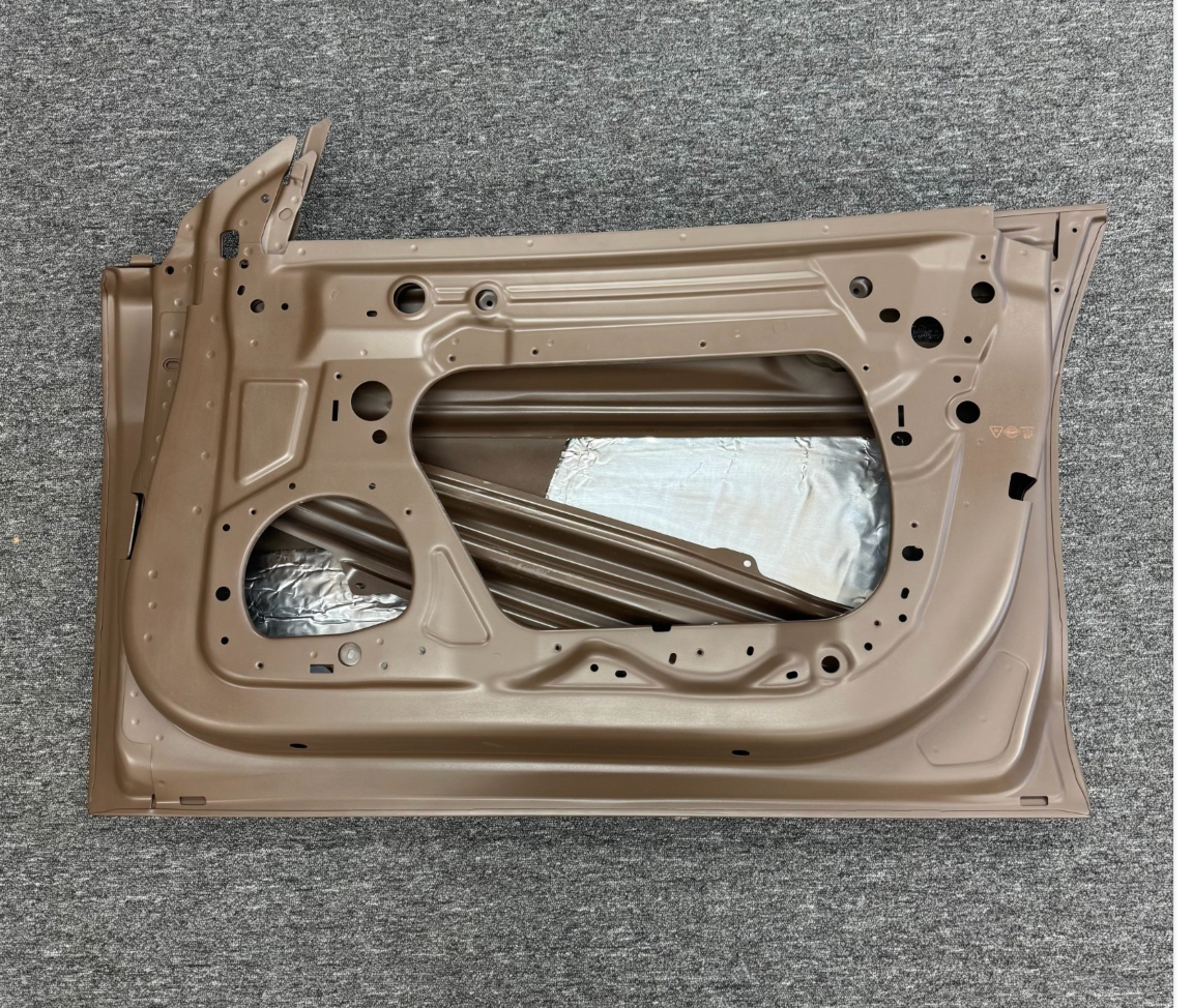 OEM For Tesla 2017-2023  Model 3 Front Right Door Panel Assembly 1081420-E0-C